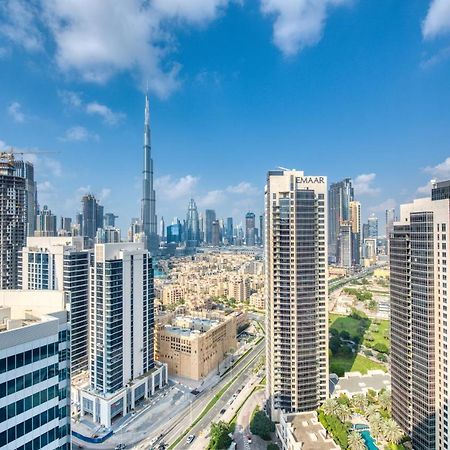 Maison Privee - Luxury, Spacious, Modern Near Burj Khalifa And Dubai Canal Bagian luar foto