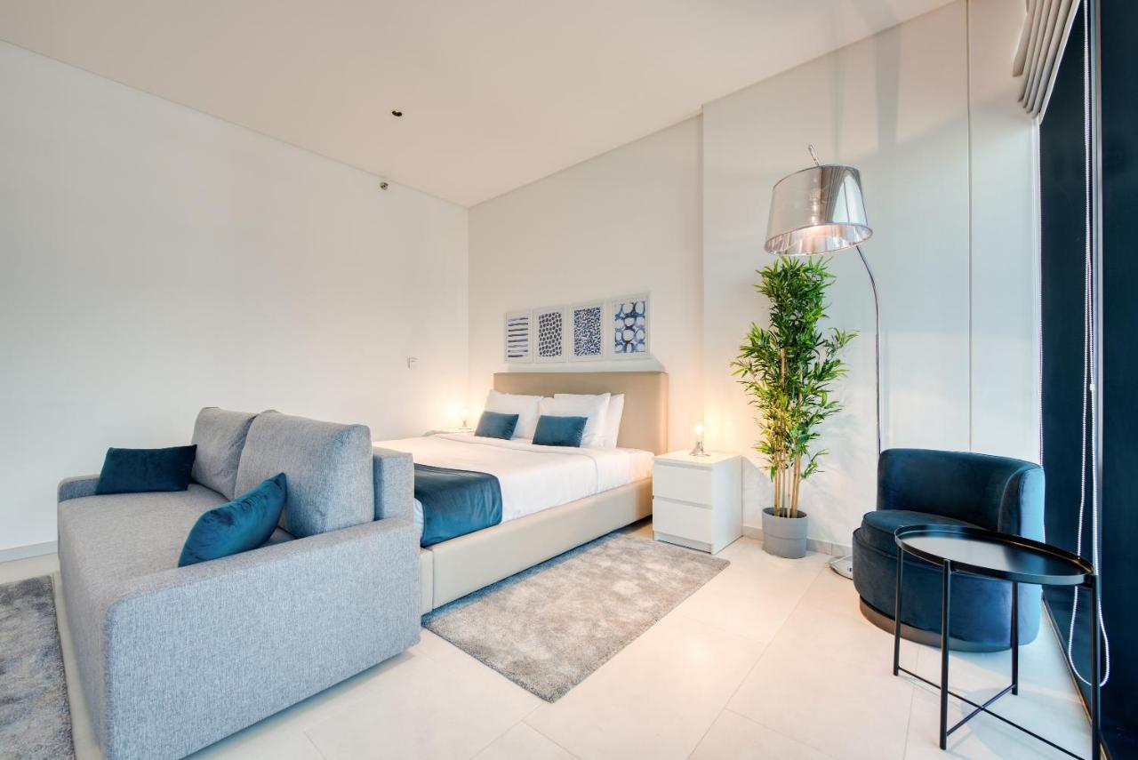 Maison Privee - Luxury, Spacious, Modern Near Burj Khalifa And Dubai Canal Bagian luar foto