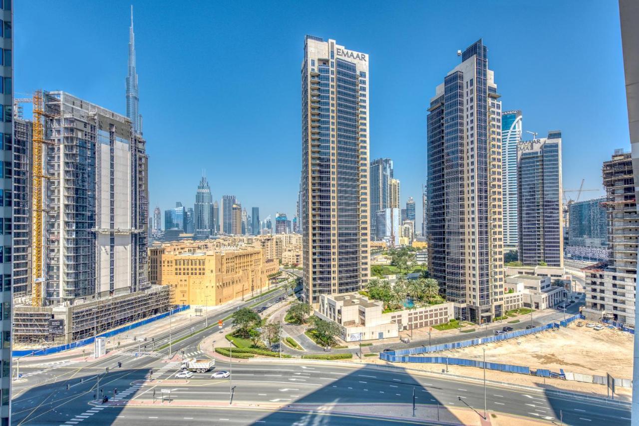 Maison Privee - Luxury, Spacious, Modern Near Burj Khalifa And Dubai Canal Bagian luar foto