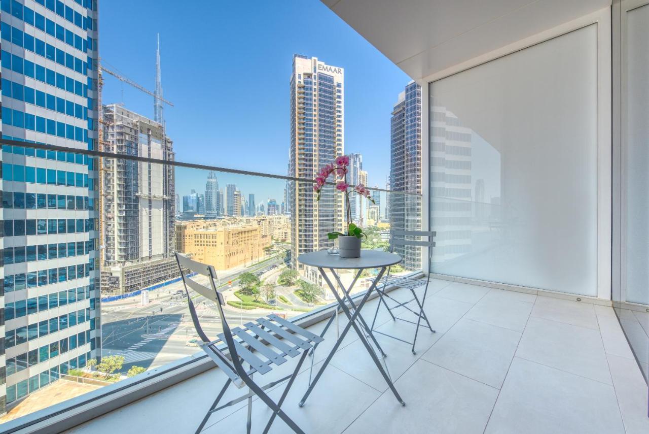 Maison Privee - Luxury, Spacious, Modern Near Burj Khalifa And Dubai Canal Bagian luar foto