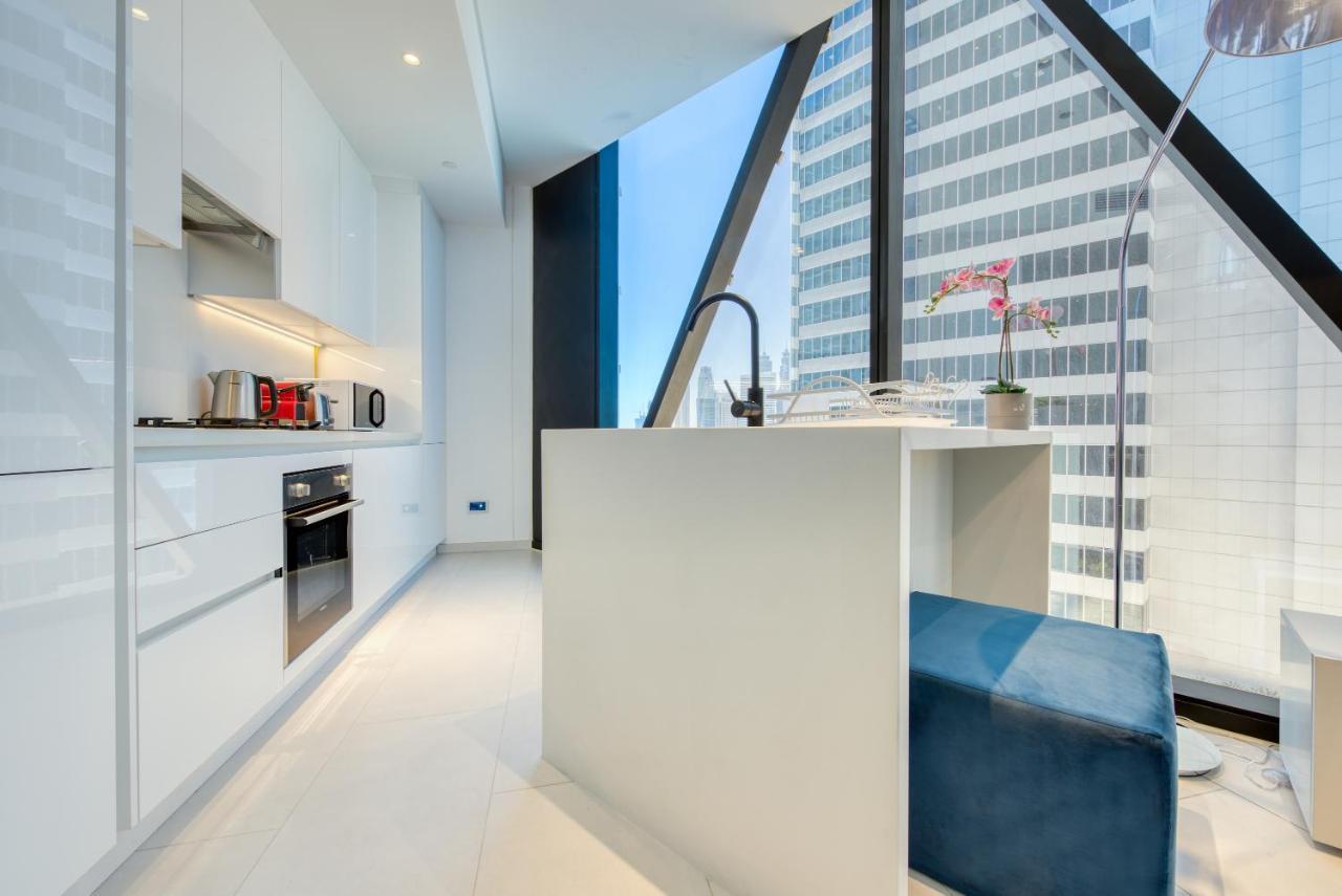 Maison Privee - Luxury, Spacious, Modern Near Burj Khalifa And Dubai Canal Bagian luar foto