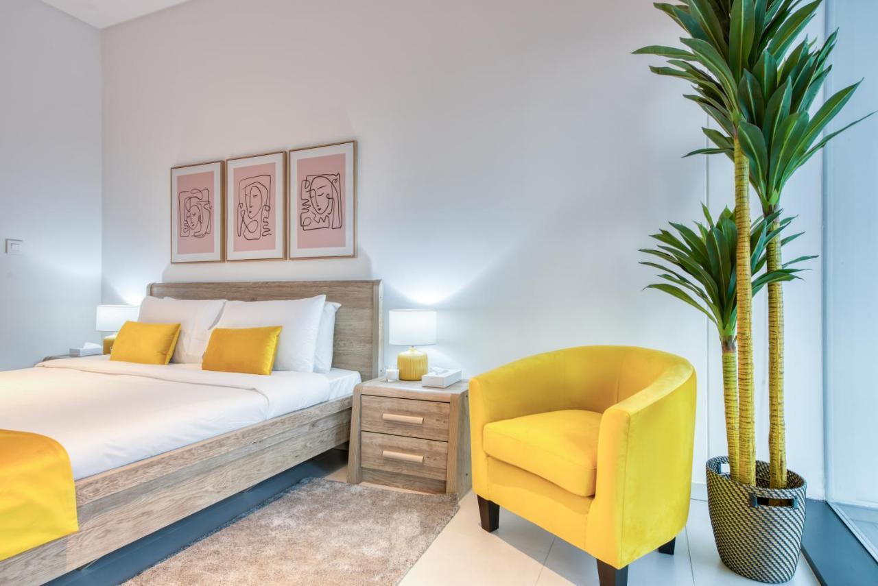 Maison Privee - Luxury, Spacious, Modern Near Burj Khalifa And Dubai Canal Bagian luar foto