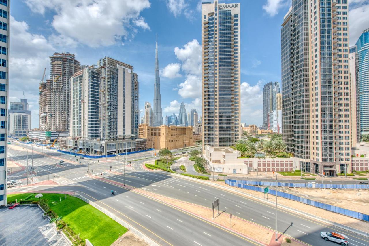 Maison Privee - Luxury, Spacious, Modern Near Burj Khalifa And Dubai Canal Bagian luar foto